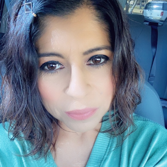 Meet your Posher, Sally - Picture 1 of 1